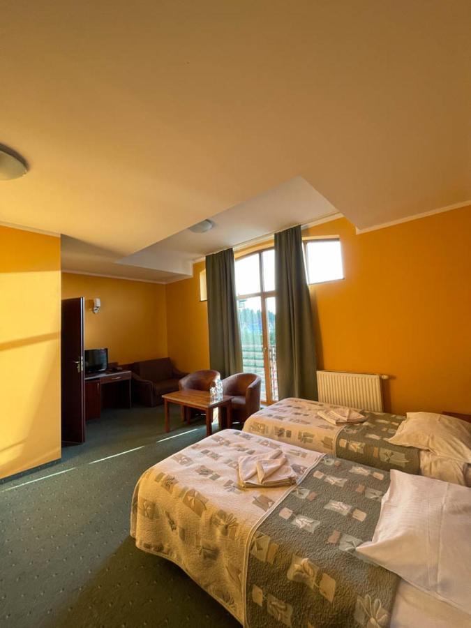 Hotel Sens Mierzyn  エクステリア 写真