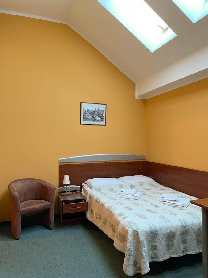 Hotel Sens Mierzyn  エクステリア 写真