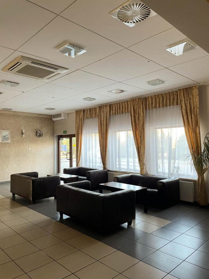 Hotel Sens Mierzyn  エクステリア 写真