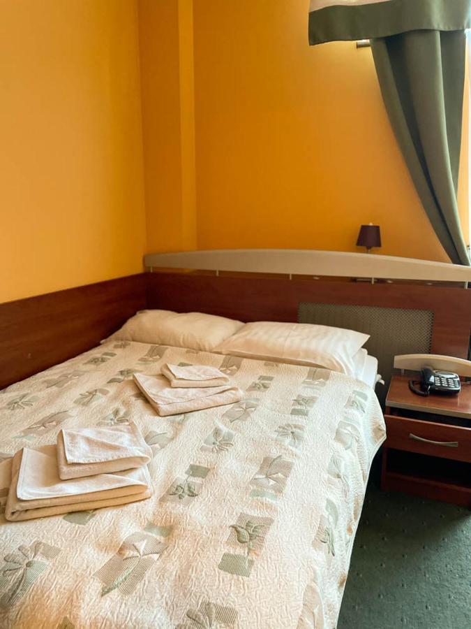 Hotel Sens Mierzyn  エクステリア 写真